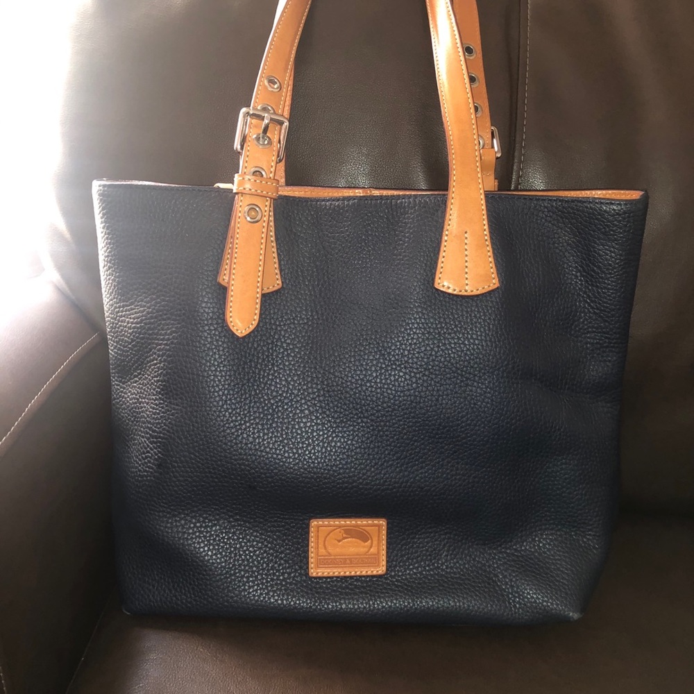 Dooney & Bourke